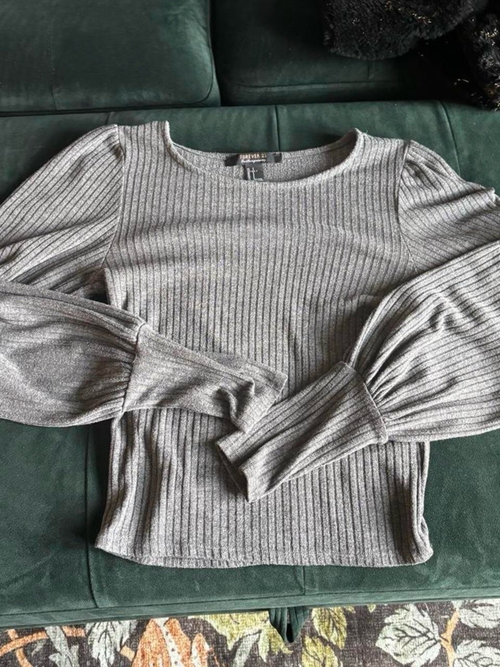 Forever 21 Gray Ribbed Puff-Sleeve Long Sleeve Top